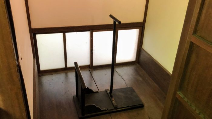 瀬戸屋敷 上便所