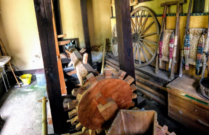 瀬戸屋敷の水車