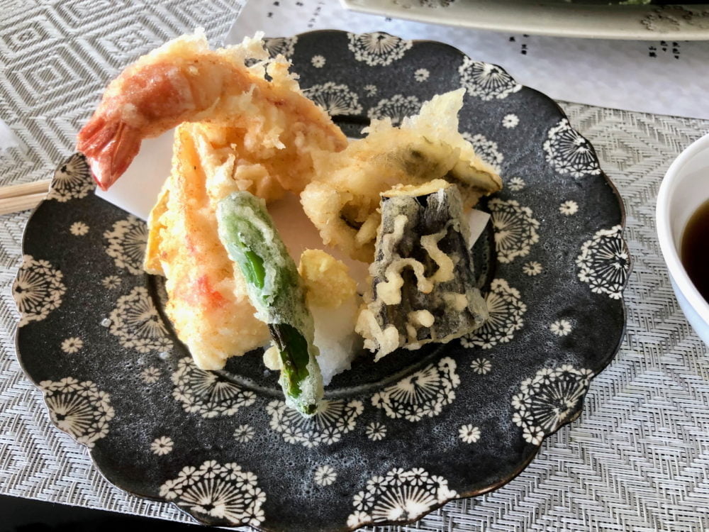 熱海パールスターホテル・日本料理 舳 MIYOSHI・ランチメニューの昼会席の揚げ物