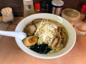 雨風本舗(あまからほんぽ)ラーメン・熱海駅前の昔ながら味