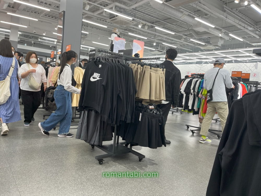 御殿場アウトレットのNike ( ナイキ )