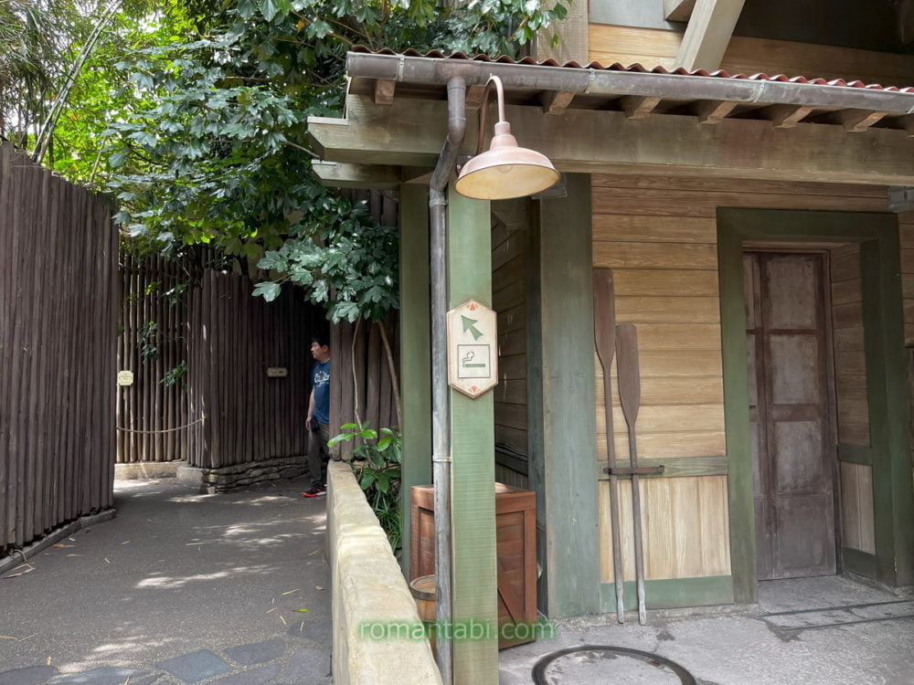 アドベンチャーランド・ジャングルクルーズ近く