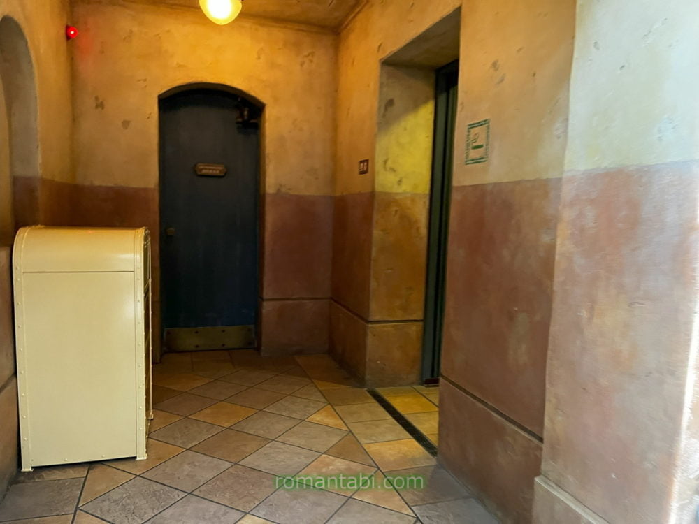 アドベンチャーランド・ジャングルクルーズ近くの喫煙所