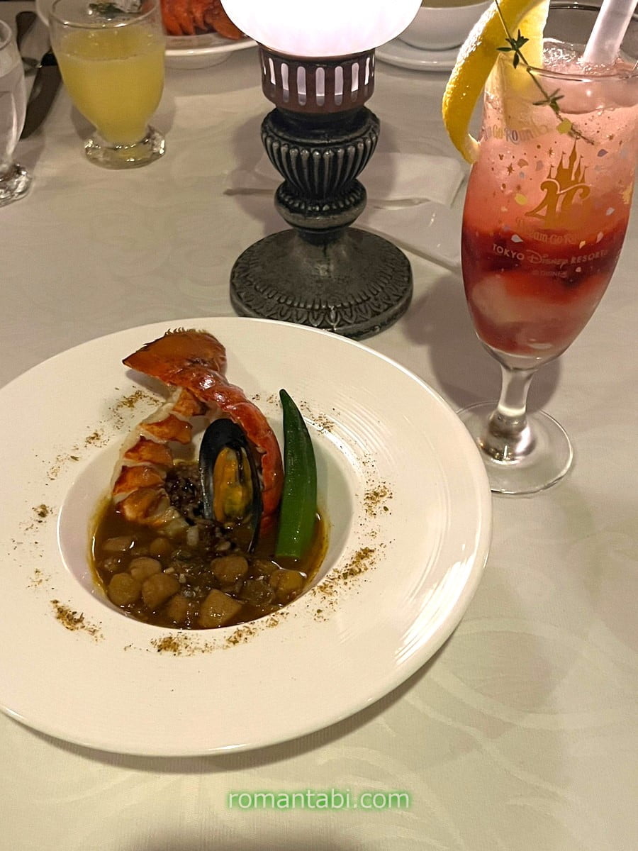 ディズニーランドのブルーバイユー・レストランの40周年スペシャルコース