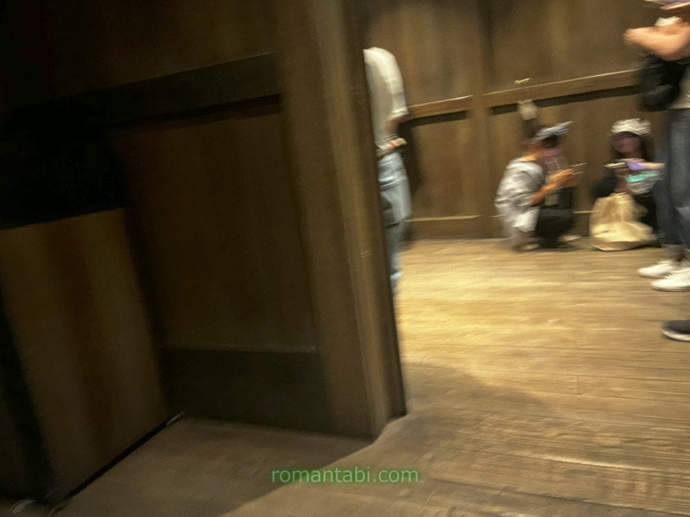 ウエスタンランド・ビッグサンダー・マウンテン近くの喫煙所