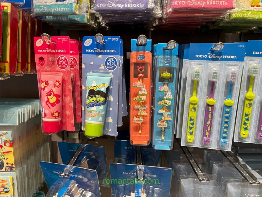 ディズニーランドのトレジャーコメットのグッズ