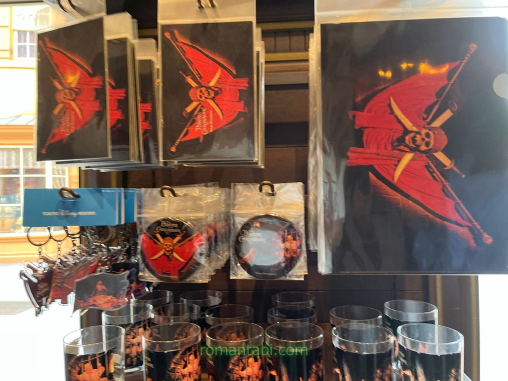 ディズニーランドのゴールデンガリオンのデイビー・ジョーンズ