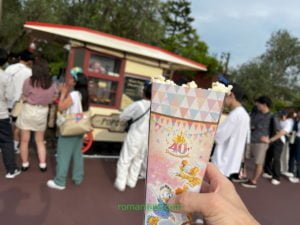 ディズニーランド・ポップコーンワゴン4)カウボーイ・クックハウス前