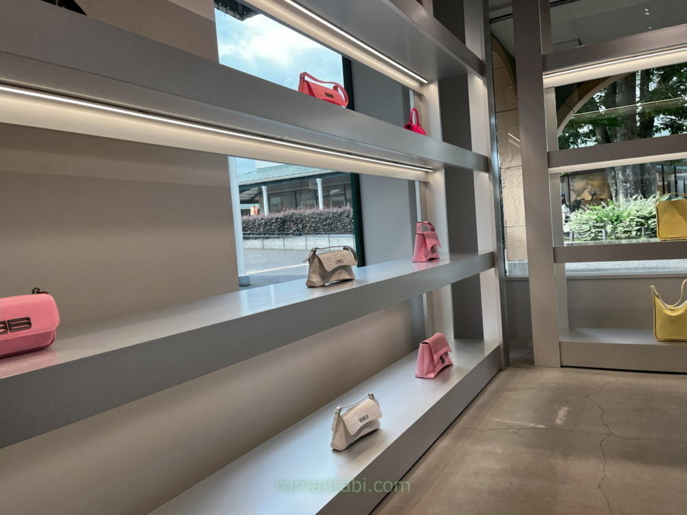 御殿場アウトレットのBalenciaga (バレンシアガ)のバッグ