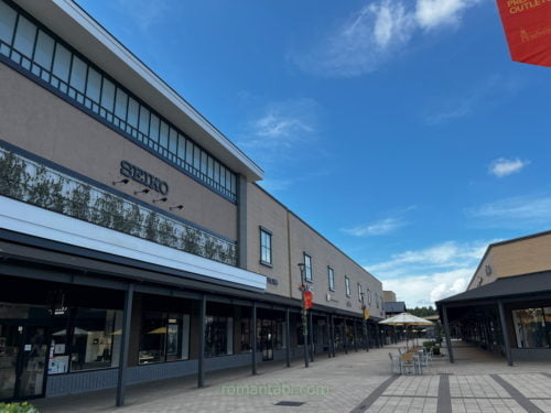 御殿場アウトレットの HILL SIDEのLow Street