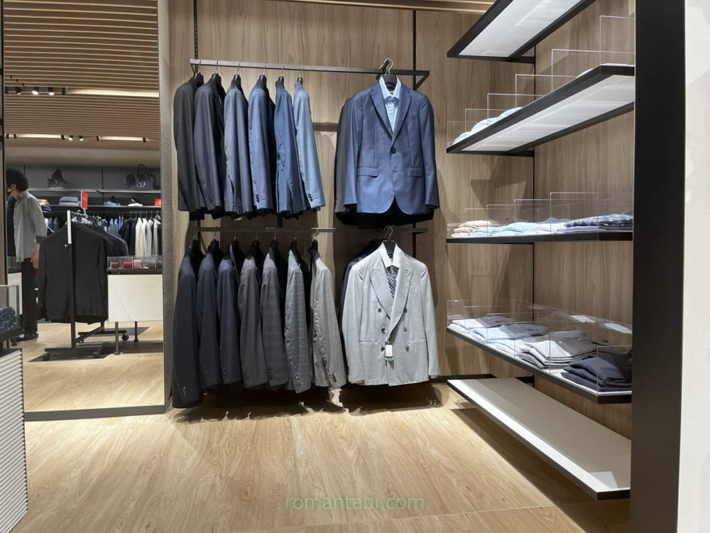 御殿場アウトレット・Armani (アルマーニ)店内