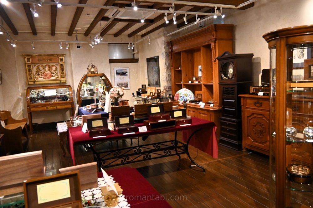 音楽と森の美術館のミュージアムショップ