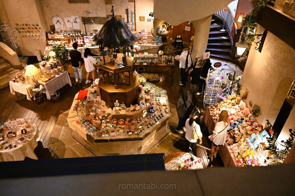 音楽と森の美術館のミュージアムショップ