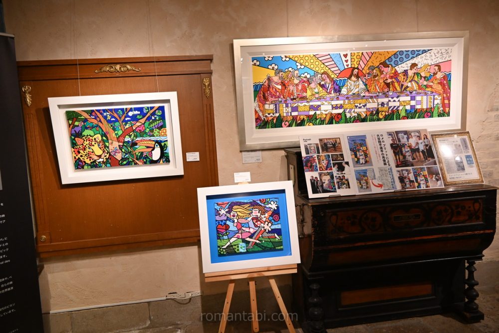 音楽と森の美術館の特別展示のROMERO BRITTO展