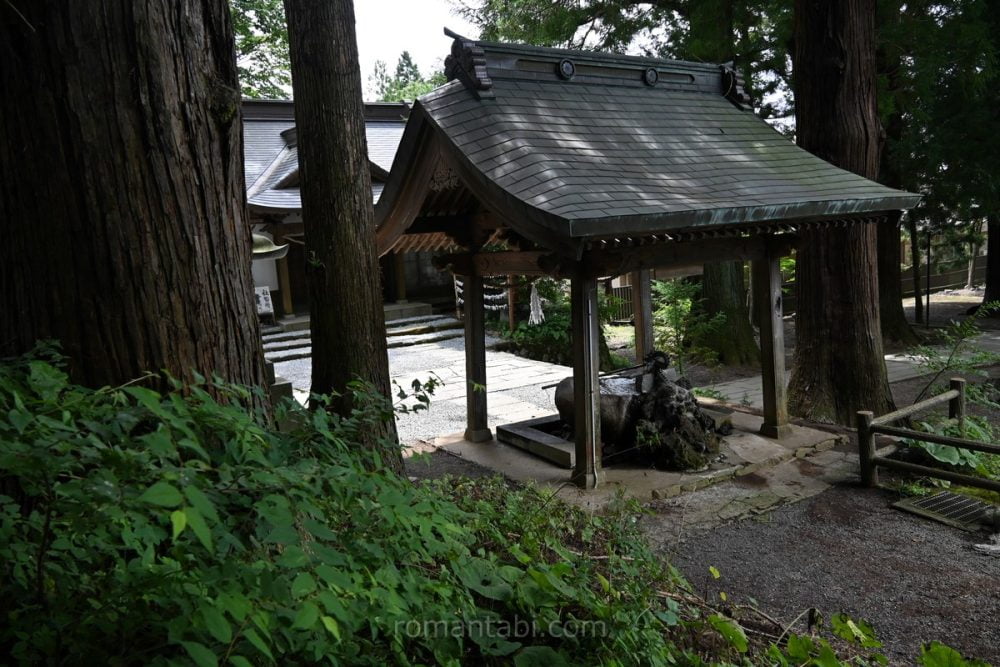 河口浅間神社・手水舎