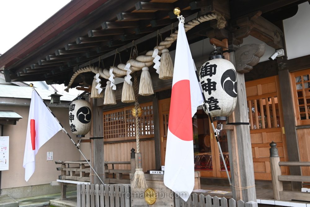 相模原氷川神社の拝殿