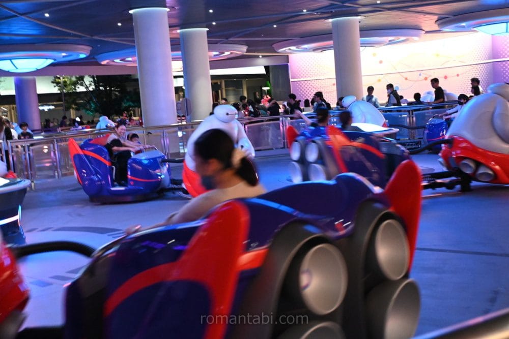 ディズニーランドのベイマックスのハッピーライド