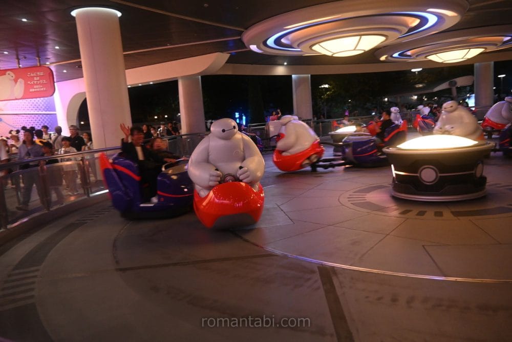 ディズニーランドのベイマックスのハッピーライド