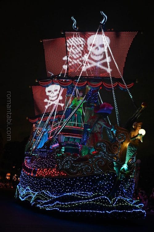 エレクトリカルパレード・ドリームライツのピーターパンの海賊船