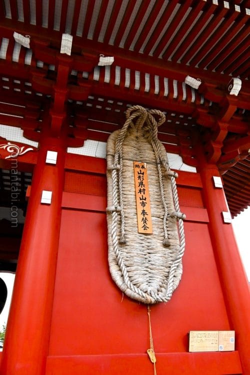 浅草寺・宝蔵門・わらじ