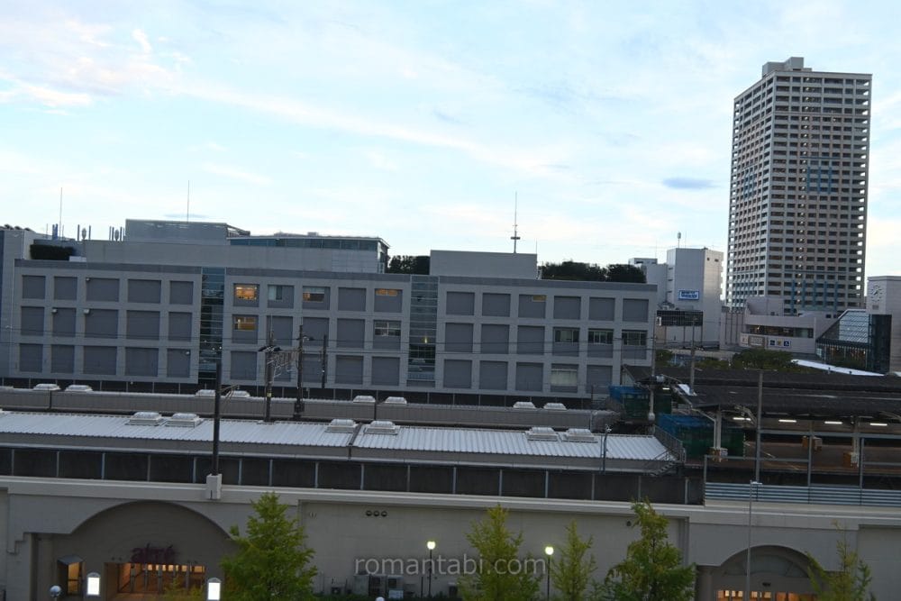 オリエンタルホテル東京ベイ「グランデ6」からの新浦安駅