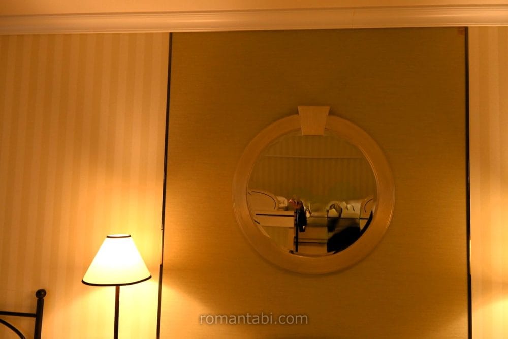 オリエンタルホテル東京ベイ「グランデ6」のベッドサイド