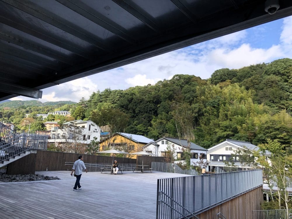 湯河原惣湯|玄関テラス!野外テラス